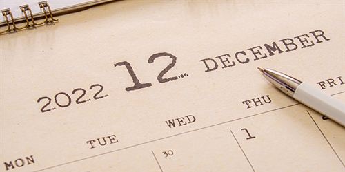 決算賞与が出る12月のカレンダー
